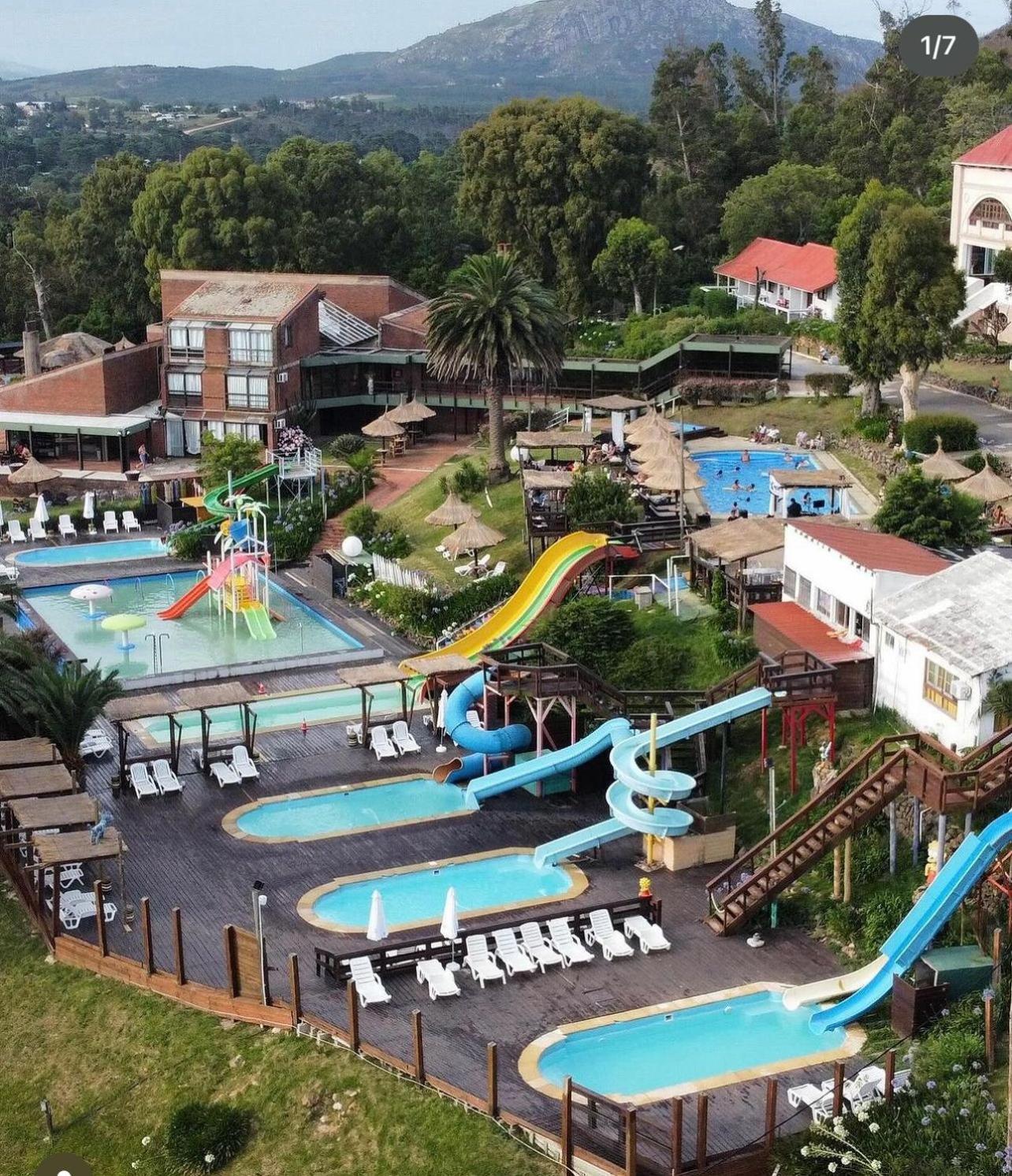 Complejo Laderas Del Cerro Hotel Piriápolis Buitenkant foto